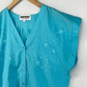 SHIRTSTOP Top Womens 10 Heart Floral Button Up Blouse Short Sleeve Woven Blue